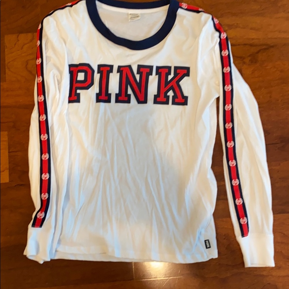 PINK size L long sleeve tee. Worn once.